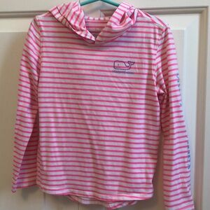 Girls Vineyard Vines long sleeve hooded shirt. Size 4T